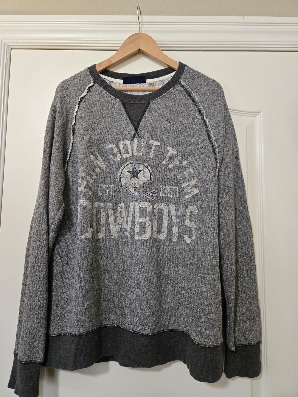 Vintage-Style Gray Cowboys Crewneck Sweatshirt Cozy Comfy Athletic Game Day